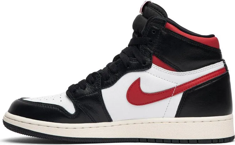 Air Jordan 1 Retro High OG GS Gym Red Sneakers, red