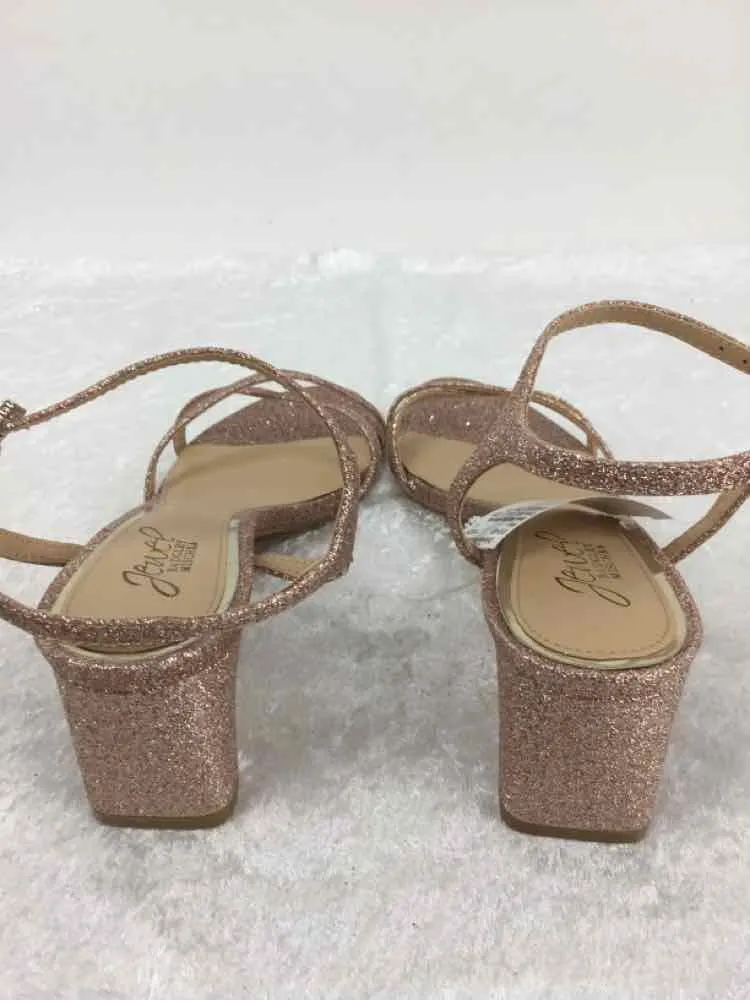 Jewel Badgley Mischka Women Size 8 Rose Gold NWOT Glitter ankle strap Heels